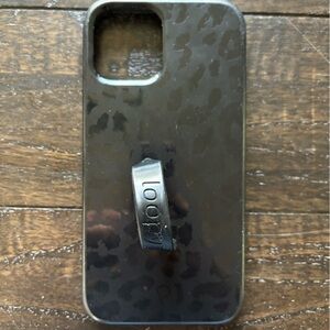 iPhone 12 black cheetah print